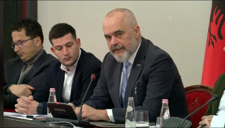 MBLEDHJA E KATËRT E KOMITETIT TË RINDËRTIMIT/ Rama: Në Laç, Thumanë dhe në Shijak ndërtimet nisin më shpejt