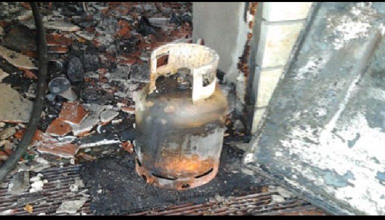 SHPËRTHEN BOMBOLA E GAZIT NË BULQIZË/ Tre të vdekur, një tjetër në gjendje…