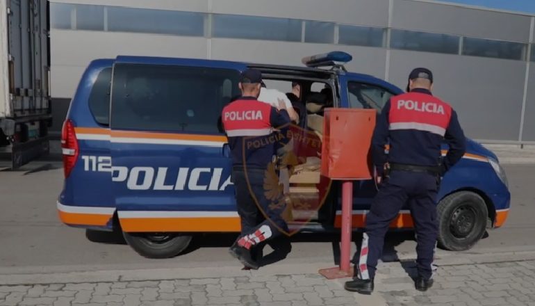 ARRESTOHEN NË VLORË/ Një i ri në kërkim për drogë dhe hajduti i shinave të trenit