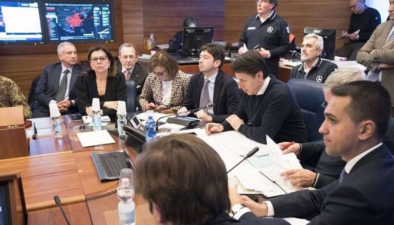 KORONAVIRUSI/ Kryeministri Conte: Të ndalojmë panikun, Di Maio fushatë ndërkombëtare kundër lajmeve të rreme për Italinë