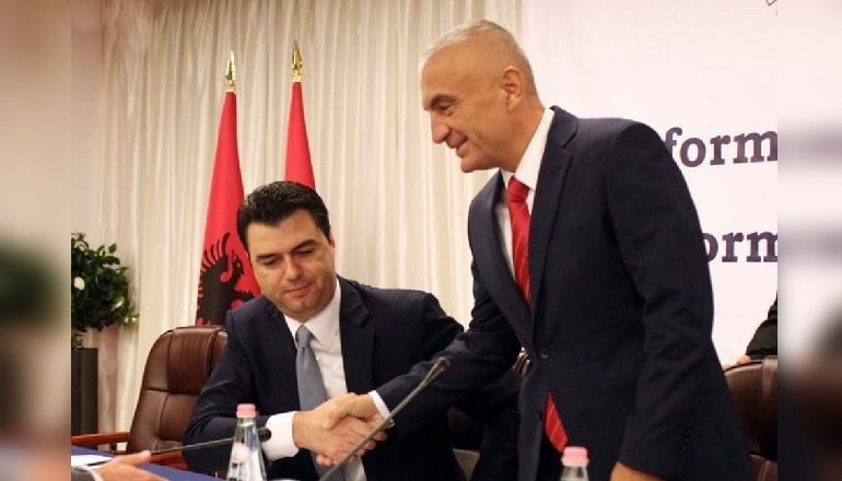 I NËNSHTROHET METËS/ Basha urdhër strukturave të dalin në shesh: Merrni masa për…