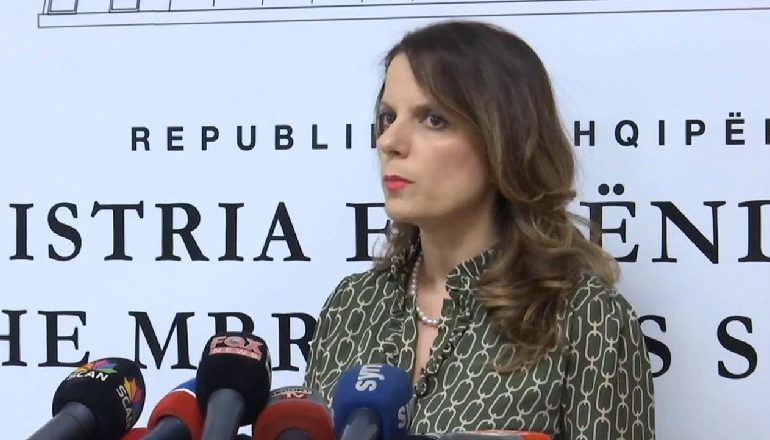 KORONAVIRUSI/ Ministria e Shëndetësisë: 17 raste të testuara rezultuan negative!