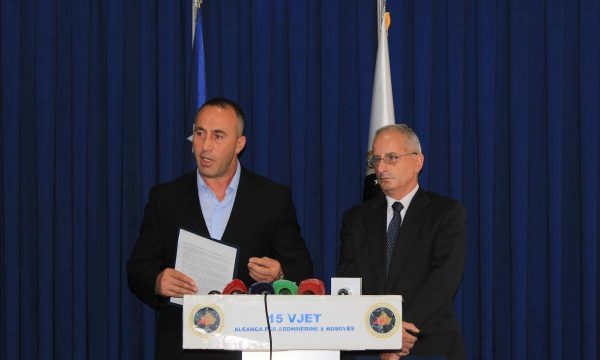 KOSOVË/ Këshilltari i Haradinajt: Ideja e Kurtit për rishikimin e vendimeve është fillim për ndryshim dhe spastrim