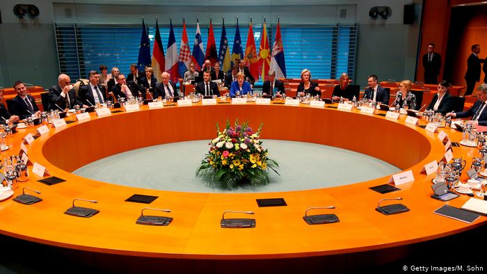 HAPJA E NEGOCIATAVE NË BE/ Strategjia e re e Komisionit Europian për Ballkanin