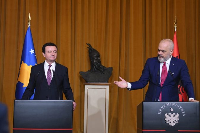 ALBIN KURTI FLET PËR SHENGENIN BALLKANIK/ “Takimi sot për makroshengenin shqiptar.”