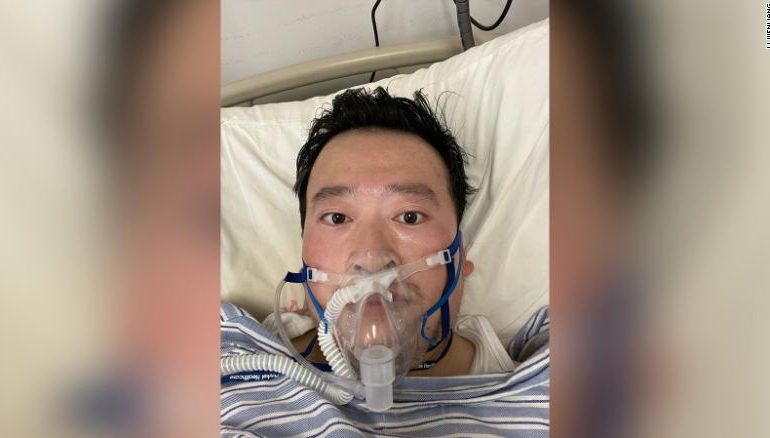 NGRITI ALARMIN PËR KORONAVIRUSIN/ Vdes mjeku në Kinë pasi ishte infektuar dhe po kurohej në spital