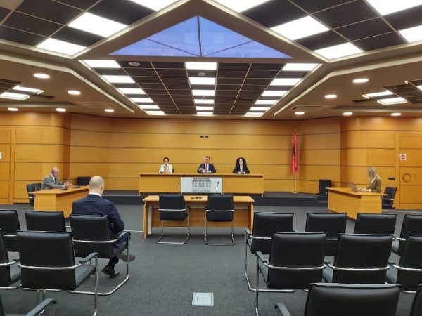 PROBLEME ME PASURINË/ Vettingu shkarkon prokurorin e Prokurorisë së Tiranës, Adnand Xhelili