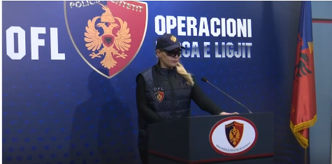 ANTI-KÇK-JA I DËRGON FORMULARIN LULËZIM BERISHËS DHE ARDIAN ÇAPJAS/ OFL: Justifikoni pasurinë (VIDEO)