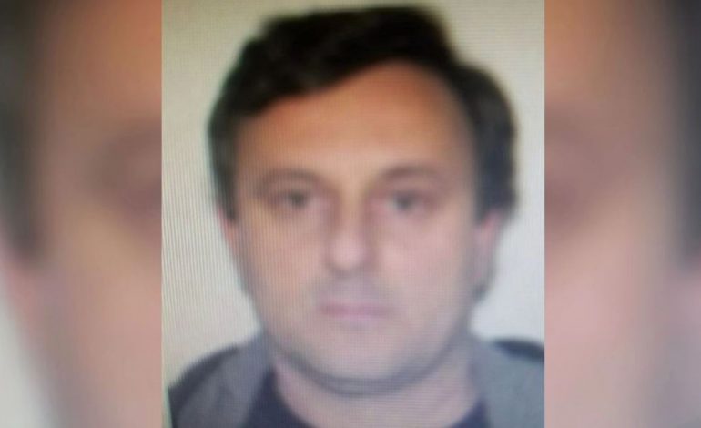 VRASJA E JAN PRENGËS/ Përgjimet nga burgu të Rexhepit dhe vllait të pengut: Më ktheni kokainën, jam më i dëmtuari. Me një rrëmbyes…