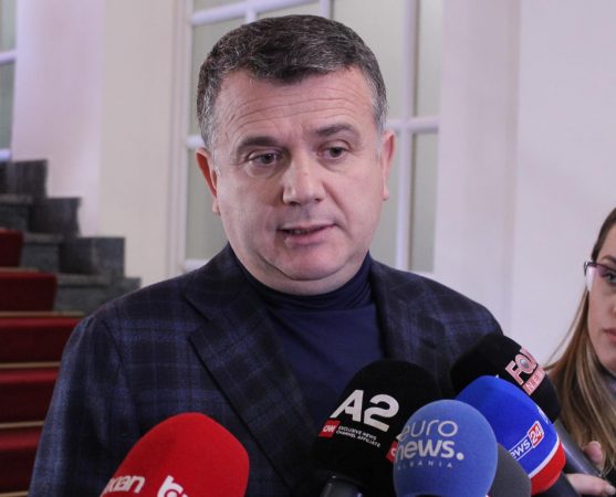 “DHËNDRI I BERISHËS NDËRTON PALLATE 20 MILIONË EURO…”/ Balla: Drejtësia e re duhet ta hetojë plotësisht
