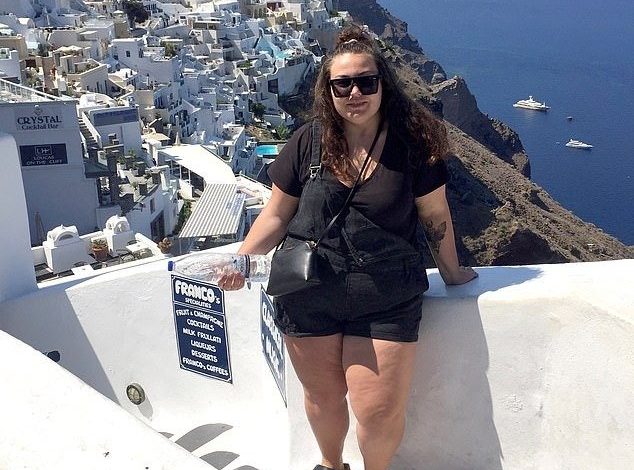 NDRYSHIMI DRASTIK/ Peshonte 137 kilogramë, 24 vjeçarja i lë të gjithë me “gojë hapur” (FOTOT)