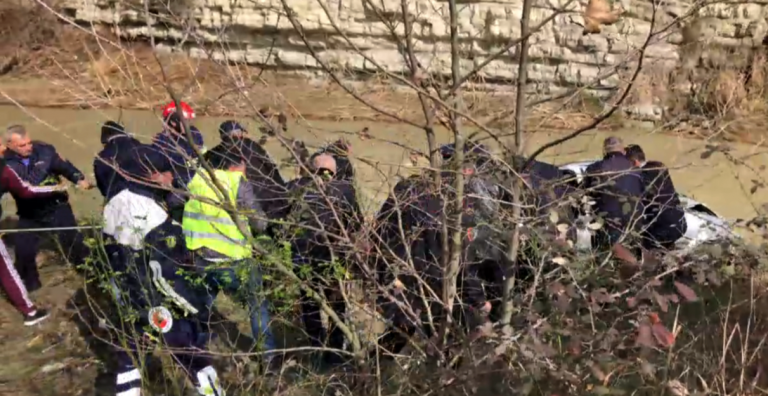 MAKINA RA NGA 60 M LARTËSI NË LUMIN GJANICA/ Kush është personi që humbi jetën (EMRI+VIDEO)