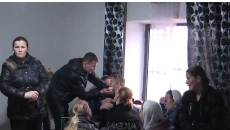 TRAGJEDIA NË BULQIZË/ Vdiq me nënën dhe vëllain, 22 vjeçarja do martohej në shtator