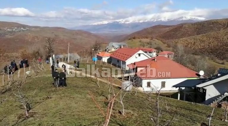 “NUK JANË HELMUAR NGA GAZI”/ Daja i fëmijëve hedh poshtë deklaratat për tragjedinë në Bulqizë: Bombolën e gjeta jashtë. Kemi gjetur… (VIDEO)