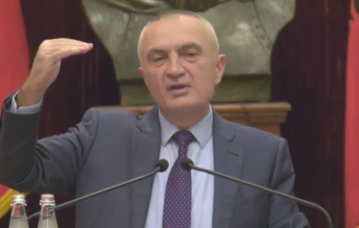 “AI QË KA MIZËN NË KOKË E KRRUAN ATË”/ Qytetarët i drejtohen Metës pas Konferencës: Nuk kuptova asgjë. Ke rënë ngushtë vetë…