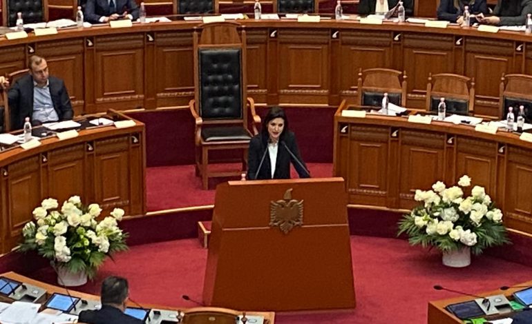 SKANDALI/ Etilda Gjonaj: Zbuluam se një i burgosur zhvilloi 850 takime në vit