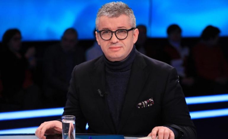 ALFRED PEZA/ “Këshilla një gazetari” për Alketa Vejsiun