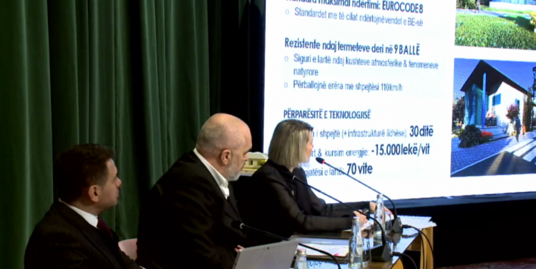 KONFERENCA E RINDËRTIMIT/ Rama: Proçesi do të nisë në familjet me më pak të ardhura që kanë vendosur të qëndrojnë në çadra