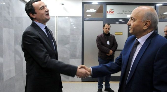 VV DHE LDK AFËR MARRËVESHJES PËR QEVERINË/ Çfarë pritet nga takimi i sotëm