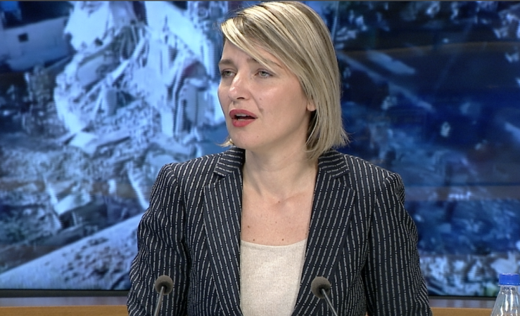 “RINDËRTIMI DO TË ZGJASË EDHE GJATË 2021”/ Ministrja Margariti: Ja prioritetet e qeverisë, ç’po ndodh me banorët që lanë hotelet