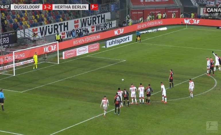 NJË MUAJ AGJERIM, ZHBLLOKOHET PIATEK! "Pistoleta" polake gjen golin e parë në Bundesliga (VIDEO)
