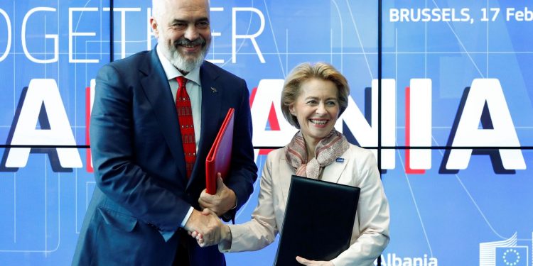 PËR “TËRMETIN TJETËR”/ Ja ku do të jetë i ftuar Edi Rama mbremjen e sotme (VIDEO)