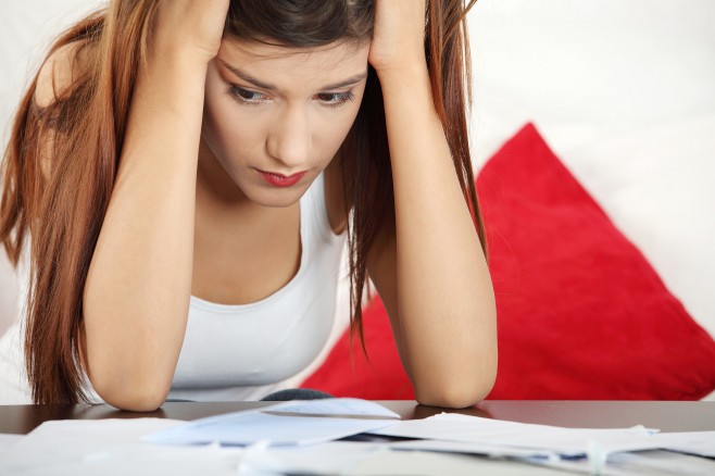 STUDIMI/ Stresi në punë në Shqipëri në nivele të larta; 51.5 % prej tyre femra