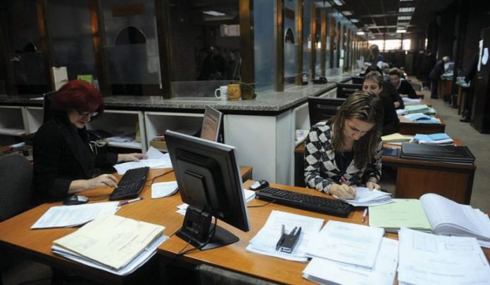 PRAKTIKË 3-MUJORE PRANË MINISTRISË SË ARSIMIT/ Punësim për 200 më të mirët