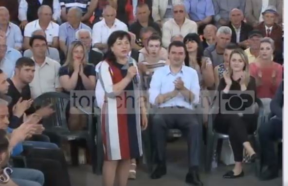 “VERA TI JE… PO ÇA FLET ÇA FLET…”/ Humori me “pazarin” e Lulzim Bashës (VIDEO)