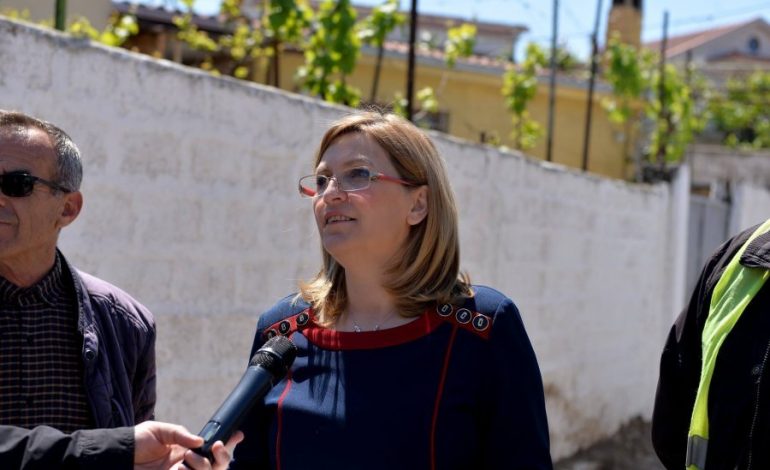 TRITOLI NË MAKINËN E LICIT/ Voltana Ademi: Jo politikë. Të flasë drejtësia, situata në Shkodër nuk është e qetë (VIDEO)