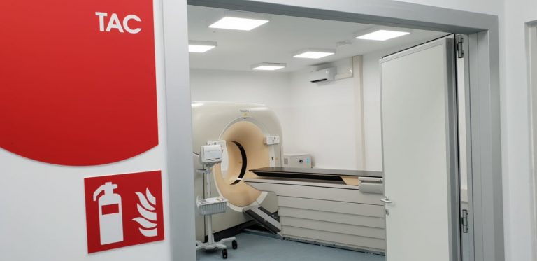 INAGUROHET SPITALI NË MILANO/ Gati për të sëmurët me COVID-19: Në 10 ditë ajo që bëhet me vite (FOTO)