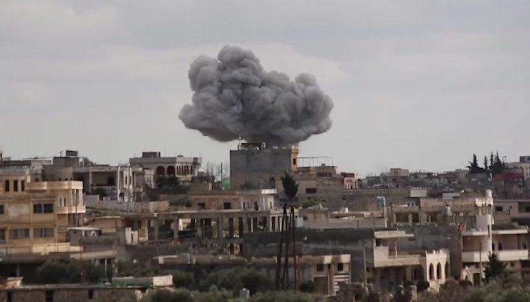 KRIZA NË SIRI/ Damasku vazhdon të bombardojë rebelët në Idlib, kundërpërgjigjet Ankaraja