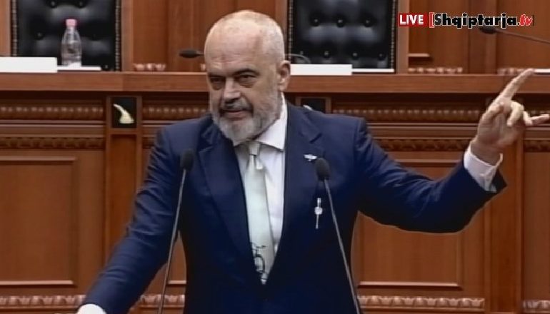 “KJO POLITIKË QË BËHET KËTU ME HARTIM NUK…”/ Rama: Kundërshtarët tanë i dalin në mbrojtje gjyqtarëve anti-KÇK, ata i lirojnë…