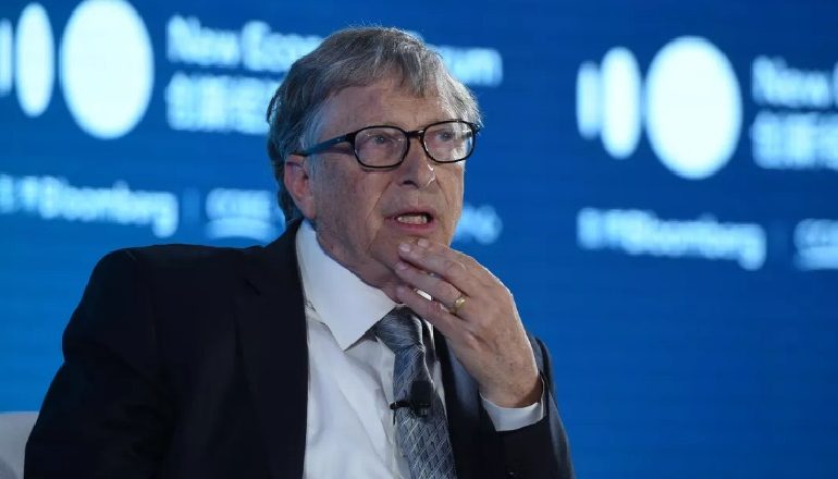 THEMELUES I MICROSOFT/ Bill Gates tërhiqet nga bordi drejtues i kompanisë për arsye të tjera më madhore