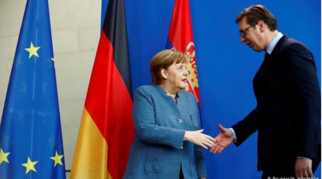 KORONAVIRUSI/ Vuçiç anulon takimin me kancelaren Merkel në Gjermani