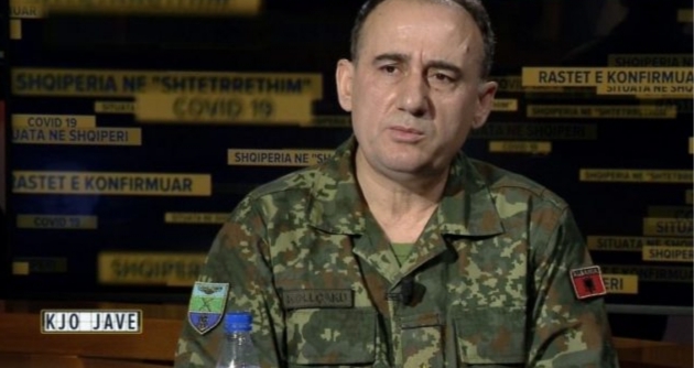 KORONAVIRUSI/ Rrini në shtëpi, Shefi i Shtabit të FA mesazh shqiptarëve