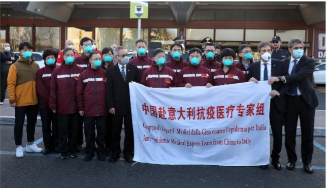 KORONAVIRUSI/ Mjekë nga Kina kundër epidemisë në Milano