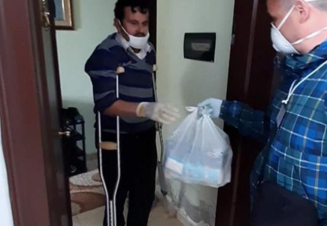 KORONAVIRUSI/ Surprizon Veliaj, u drejtohet në gjuhën rome anëtarëve të këtij komuniteti. Ja çfarë u kërkon
