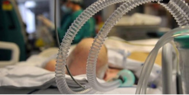 KORONAVORUSI/ Italia i kishte ventilatorët në shtëpi, por Qeveria nuk e vuri re