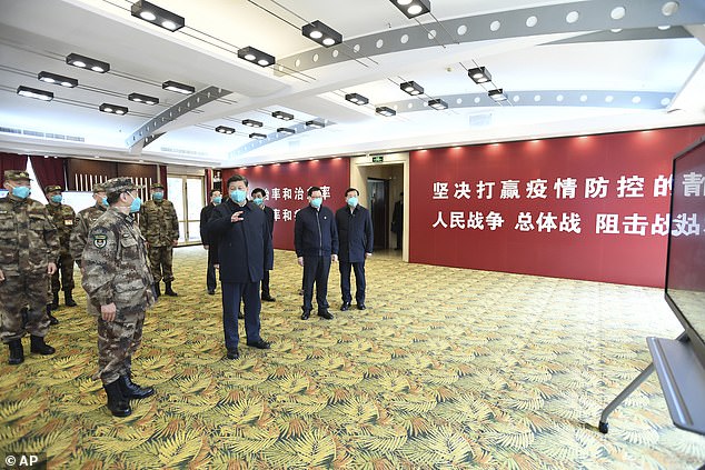KINA E GATSHME TË SHPALLË FITOREN NDAJ KORONAVIRUSIT/ Presidenti Xi viziton banorët në Wuhan dhe qyteti mbyll spitalet (VIDEO+FOTO)