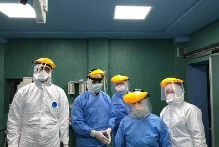 OPERACIONI I PARË ME COVID-19/ 18 vjeçarja nga Lezha ia del me sukses: Fillimisht shkoi për apendesit