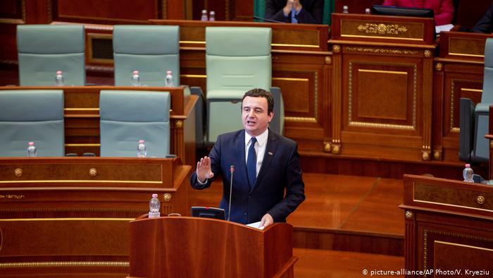 HEQJA E TARIFËS NDAJ SERBISË/ Kryeministri Kurti: Thaçi ka marrëveshje sekrete me Vuçiqin