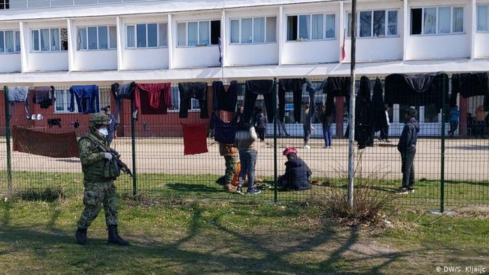 BALLKANI NË KTHETRAT E KORONAVIRUSIT/ “DW” bën bilancin: Numri i të infektuarve po shtohet, ç’po ndodh nga Shqipëria në Kroaci e Greqi