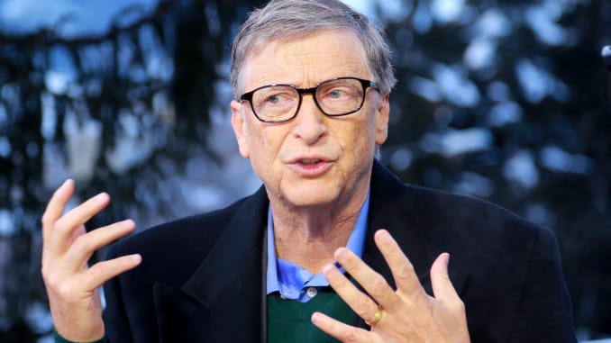 KORONAVIRUSI/ Bill Gates: Fundi i majit, ndoshta koha për t’u rihapur SHBA