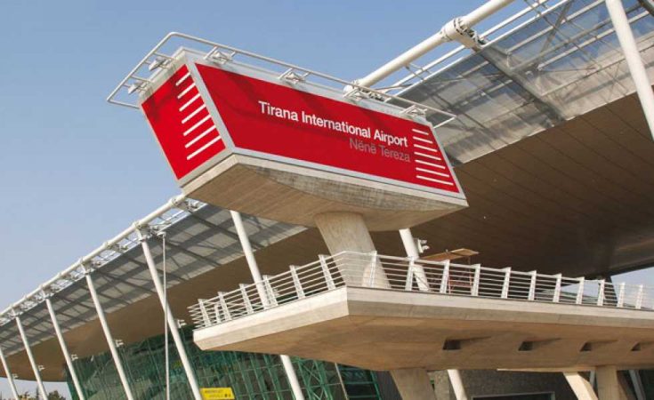 KORONAVIRUSI/ Aeroporti “Nënë Tereza” mbyll dyert. Ndërpriten të gjitha fluturimet nga Rinasi