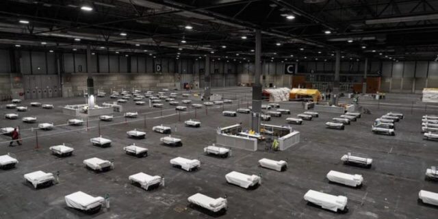 KORONAVIRUSI/ Spanja kthen sallën e konferencave në spital me 5500 shtretër