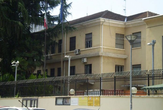 MBYLLJA E KUFIJVE/ Ambasada italiane njofton të rëndësishëm për qytetarët e saj: Ja si të ktheheni në Itali