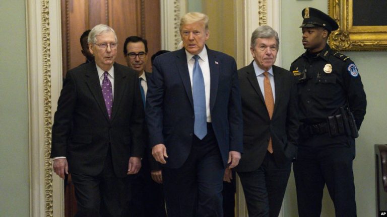 KORONAVIRUSI/ Trump: Nuk jam testuar për epideminë, nuk kam simptoma