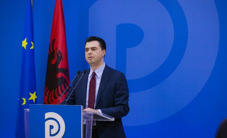 KORONAVIRUSI/ Apeli i Bashë: Sot nuk është koha për panik, por për masa të shpejta dhe të vendosura!