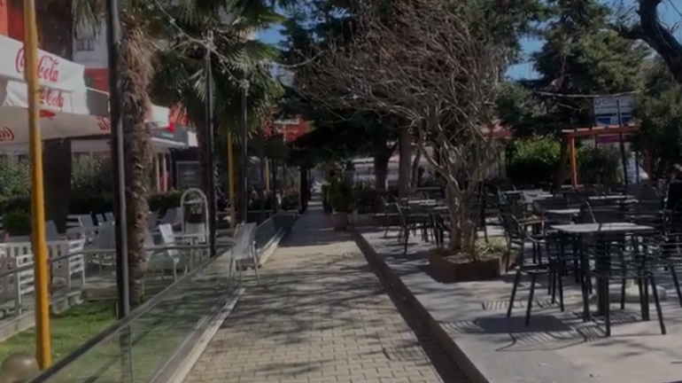 MASAT KUNDËR KORONAVIRUSIT/ Nuk respektuan vendimin dhe dolën me makina në rrugë, 5 të shoqëruar nga policia e Durrësit